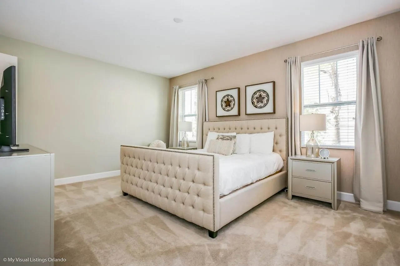 Holiday home 7004 Oakwood St Villa Davenport