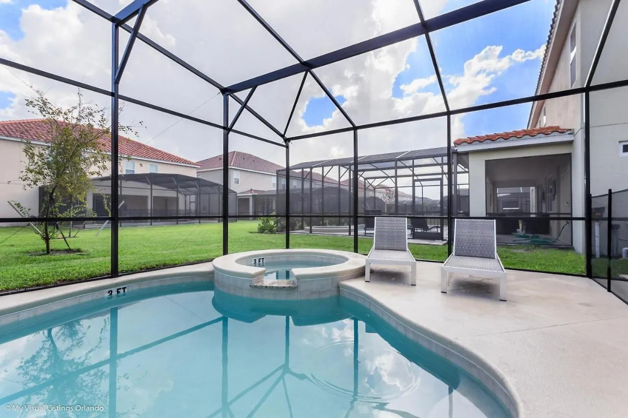 7004 Oakwood St Villa Davenport 0*,